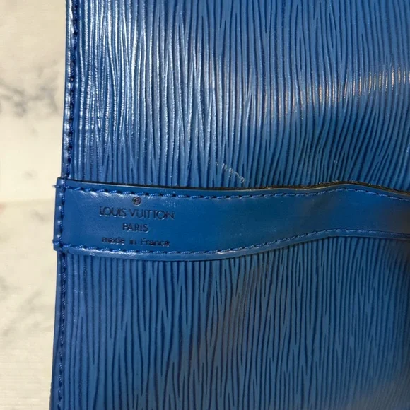 Louis Vuitton Blue Epi Petit Noe Bucket Shoulder Bag - Picture 8 of 13